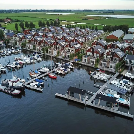 Beautiful Penthouse With A View Over The Lake, Cleaning Included *